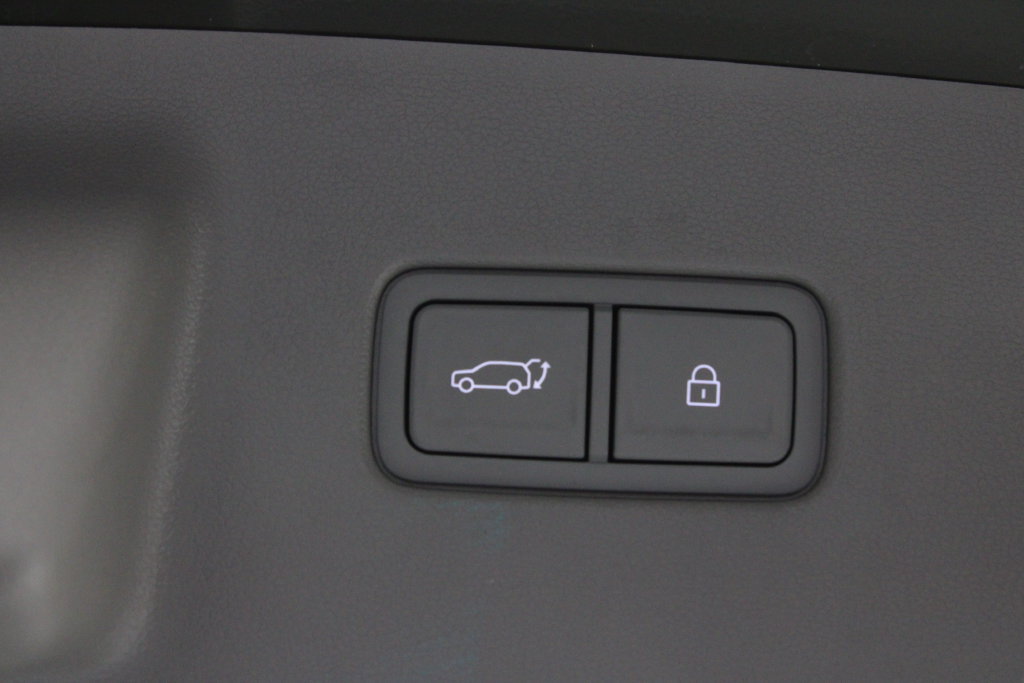 Certified 2026 Hyundai Palisade FWD Hybrid image 18