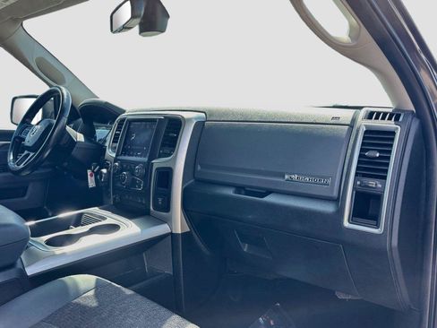 Used 2018 RAM 1500 Big Horn AWD/4WD image 27