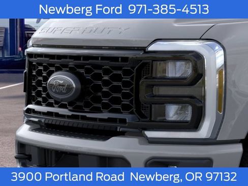 New 2026 Ford F350 Lariat w/ Black Appearance Package AWD/4WD image 17