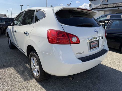 Used 2013 Nissan Rogue S w/ Special Edition Pkg AWD/4WD image 3