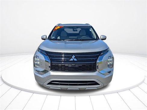 New 2025 Mitsubishi Outlander SEL image 10
