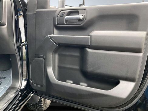 Used 2025 Chevrolet Silverado 2500 Custom w/ Custom Value Package image 23