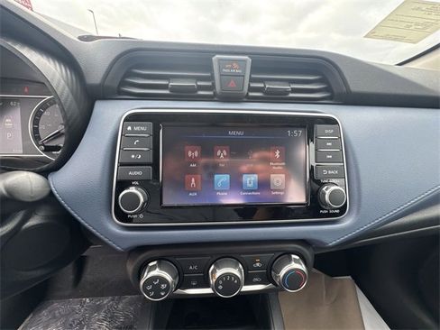 New 2025 Nissan Versa SV image 16