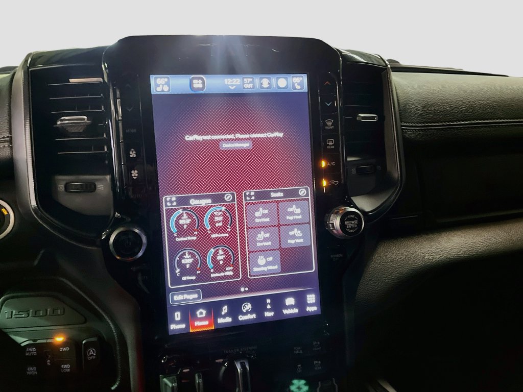 Used 2022 RAM 1500 Laramie AWD/4WD image 15