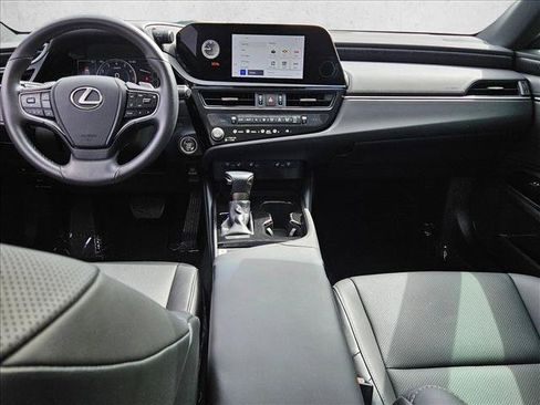Used 2024 Lexus ES 250 w/ Premium Package AWD/4WD image 17