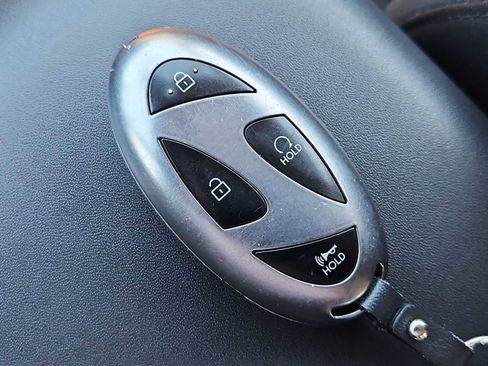 Certified 2025 Hyundai Kona SEL image 34