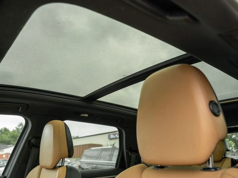 Used 2016 Porsche Cayenne AWD/4WD image 19