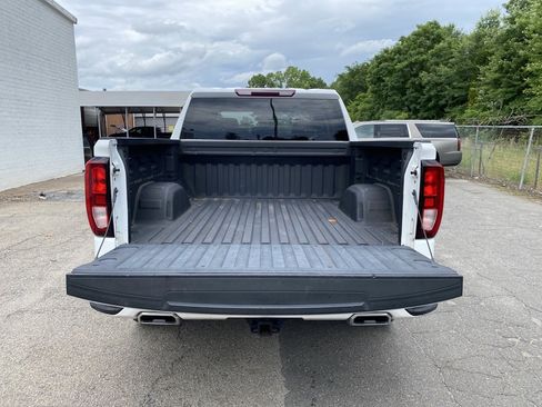 Used 2021 GMC Sierra 1500 Elevation w/ X31 Off-Road Package image 17