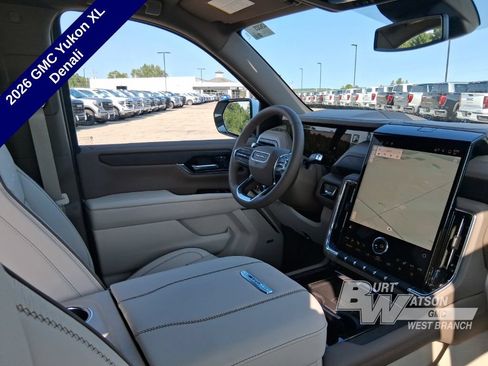 New 2026 GMC Yukon XL Denali w/ LPO, Floor Liner Package AWD/4WD image 12
