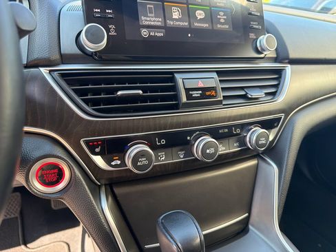 Used 2019 Honda Accord EX-L image 25