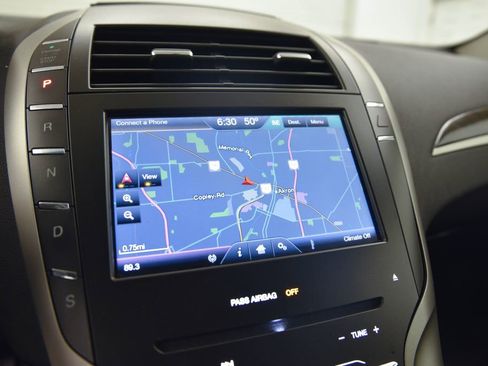 Used 2014 Lincoln MKZ AWD image 23