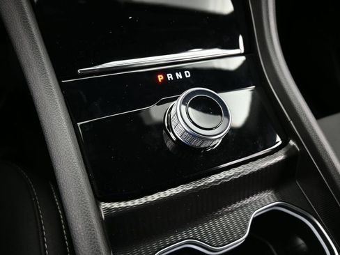 Used 2024 Jeep Grand Cherokee L Laredo image 26