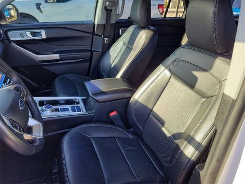 Certified 2023 Ford Explorer Limited w/ Equipment Group 301A image 20