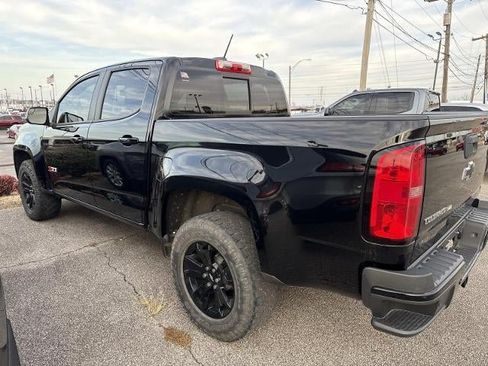 Used 2020 Chevrolet Colorado Z71 w/ Z71 Midnight Edition AWD/4WD image 5