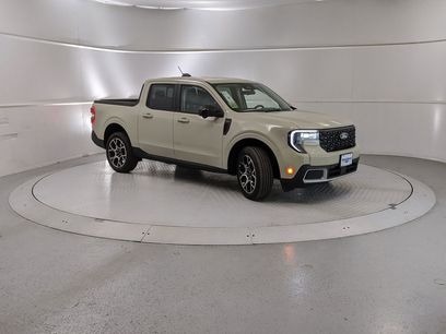 New 2025 Ford Maverick Lariat