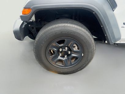 Used 2023 Jeep Gladiator Sport w/ Trailer Tow Package