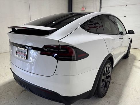 Used 2024 Tesla Model X AWD/4WD image 7