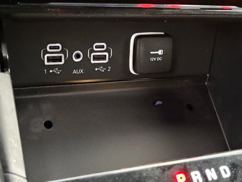 Used 2023 Jeep Grand Cherokee L Laredo RWD image 23