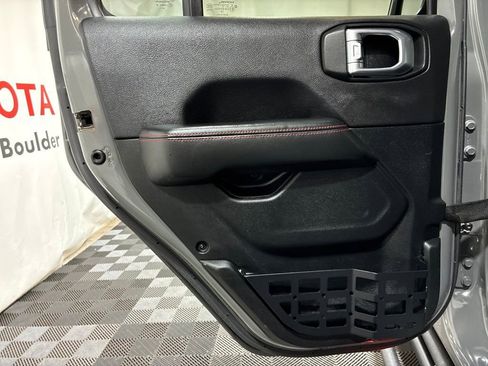 Used 2020 Jeep Wrangler Unlimited Rubicon AWD/4WD image 18