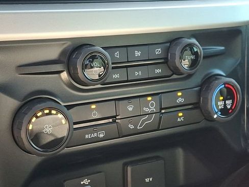 Used 2024 Ford F250 XL w/ STX Appearance Package AWD/4WD image 17