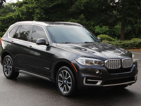 Used 2016 BMW X5 xDrive35d AWD/4WD image 7