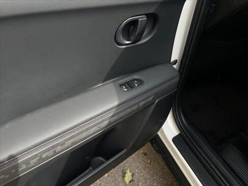 New 2025 Hyundai Ioniq 5 XRT image 24