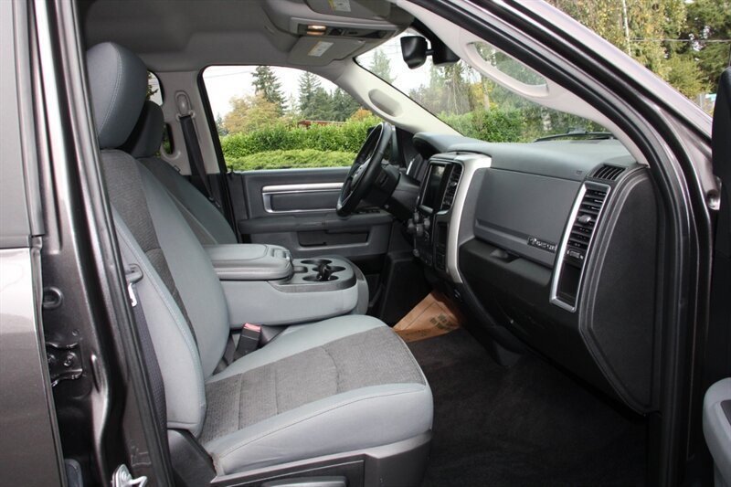 Used 2017 RAM 1500 Big Horn AWD/4WD image 13