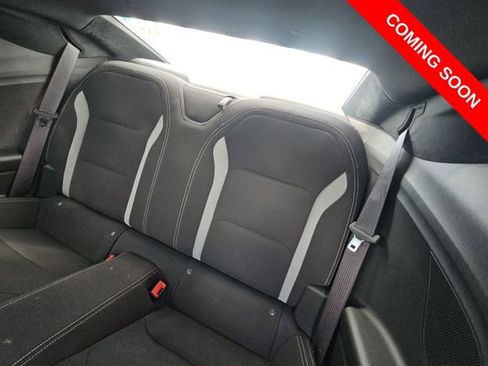 Used 2016 Chevrolet Camaro LT image 7