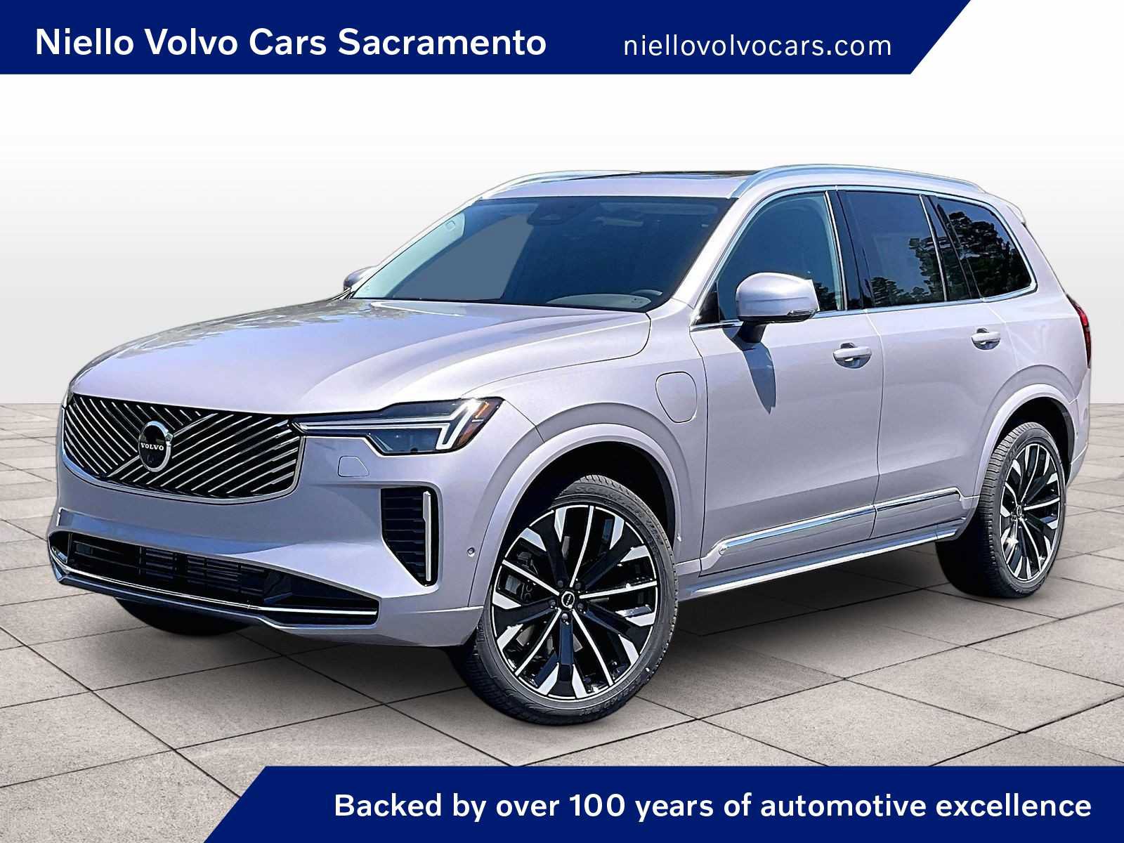 New 2026 Volvo XC90 T8 Plus w/ Protection Package AWD/4WD image 1
