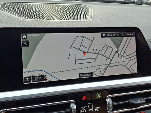 Used 2019 BMW 330i xDrive Sedan w/ Premium Package image 17