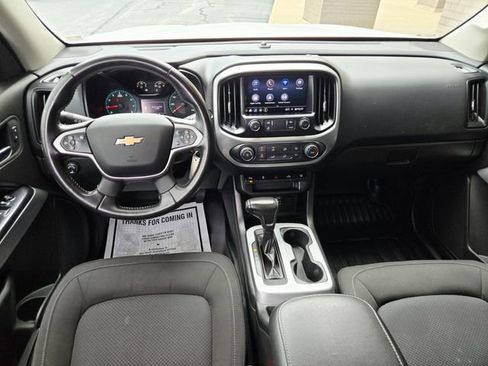Used 2021 Chevrolet Colorado LT w/ Fleet Safety Package RWD image 12