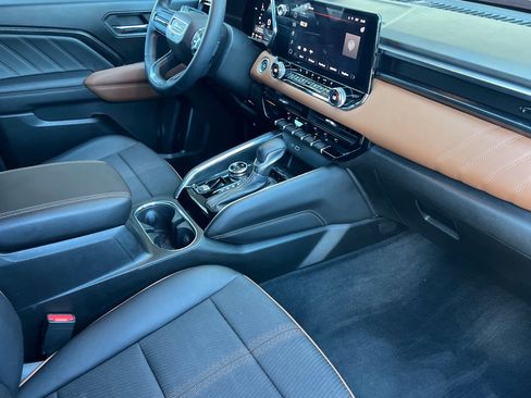 Certified 2023 GMC Canyon AT4 image 15