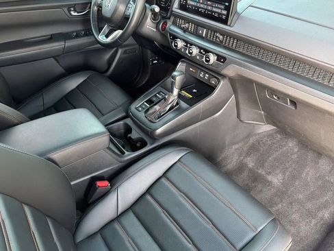 Certified 2025 Honda CR-V Sport-L image 15