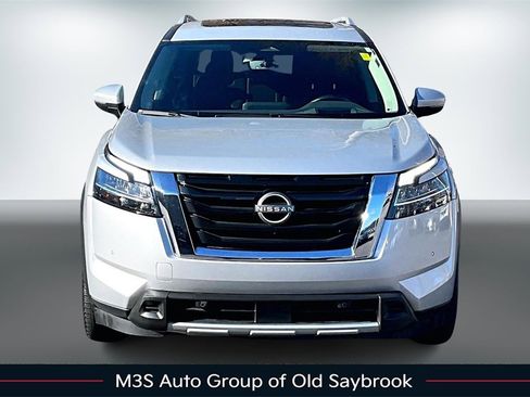 Certified 2023 Nissan Pathfinder Platinum w/ Lighting Package (N92) image 2