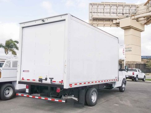 New 2025 Chevrolet Express 3500 w/ Power Convenience Package image 7