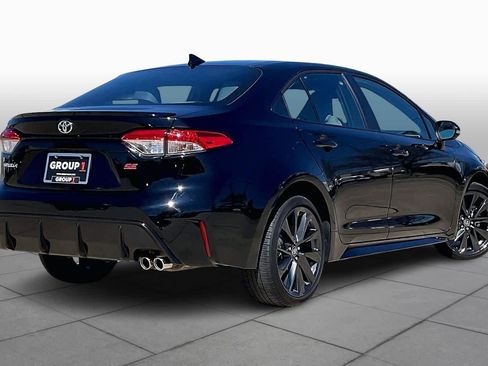 Used 2025 Toyota Corolla SE image 13