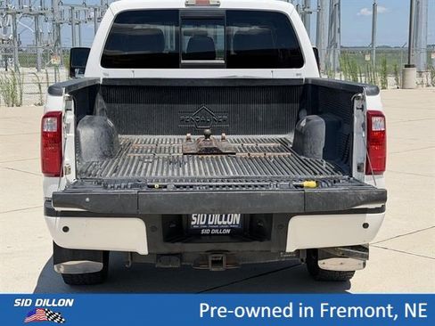 Used 2014 Ford F250 Platinum w/ FX4 Off-Road Package AWD/4WD image 5