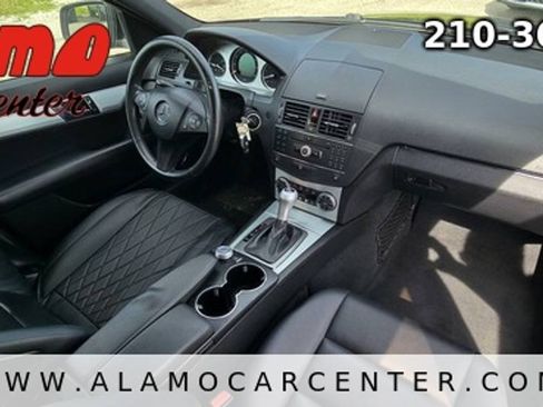 Used 2008 Mercedes-Benz C 300 Sedan image 14