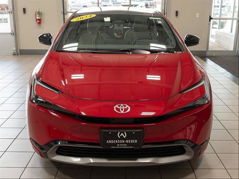 Used 2024 Toyota Prius Limited w/ Limited Premium Package FWD image 3