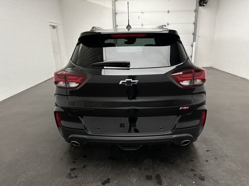 Used 2023 Chevrolet TrailBlazer RS w/ Technology Package image 7