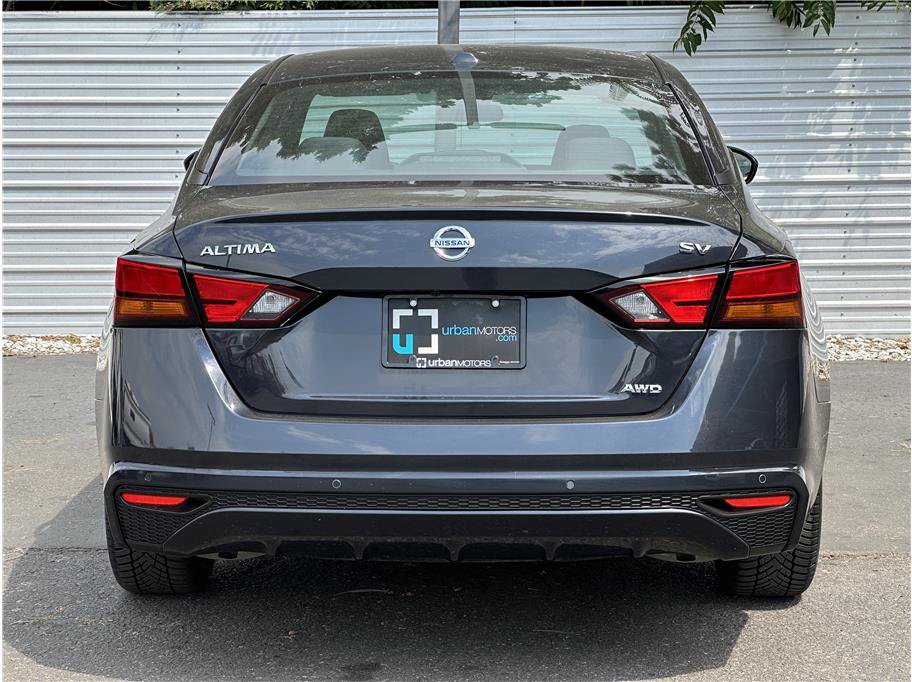 Used 2022 Nissan Altima 2.5 SV AWD/4WD image 11