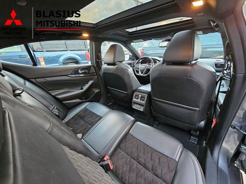 Used 2019 Nissan Maxima SR w/ Premium Package image 23