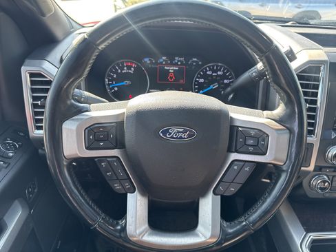 Used 2017 Ford F350 Platinum w/ Platinum Ultimate Package image 12