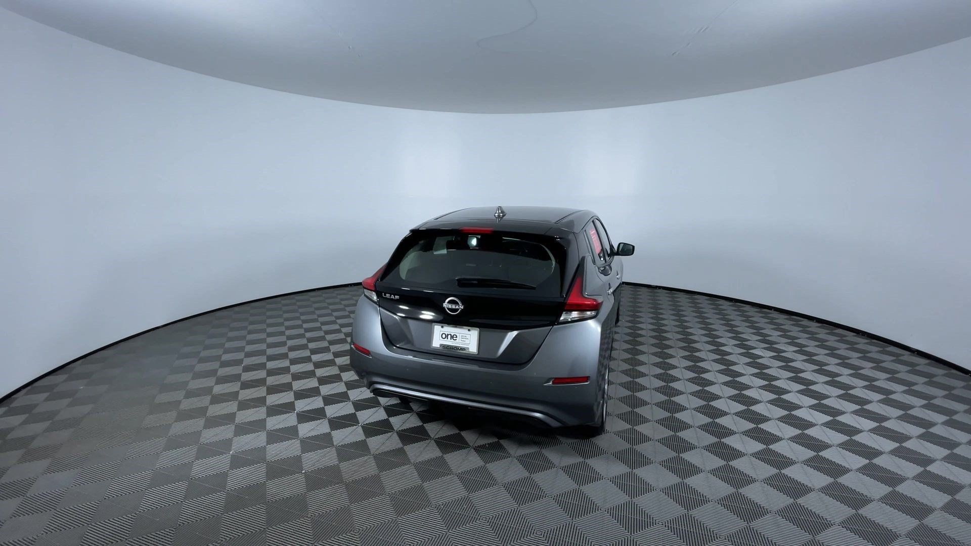 Certified 2025 Nissan Leaf S FWD image 8