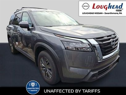 New 2025 Nissan Pathfinder SV w/ SV Premium Package