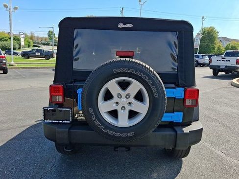 Used 2016 Jeep Wrangler Unlimited Sport w/ Quick Order Package 24S AWD/4WD image 7