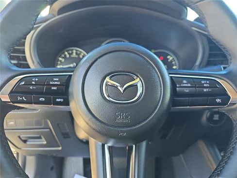 Used 2025 MAZDA MAZDA3 s FWD image 20