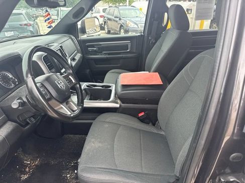 Used 2022 RAM 1500 Warlock AWD/4WD image 5