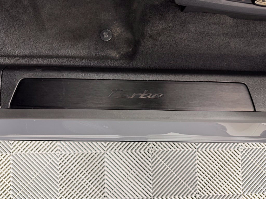 Certified 2026 Porsche Cayenne Turbo AWD/4WD image 22