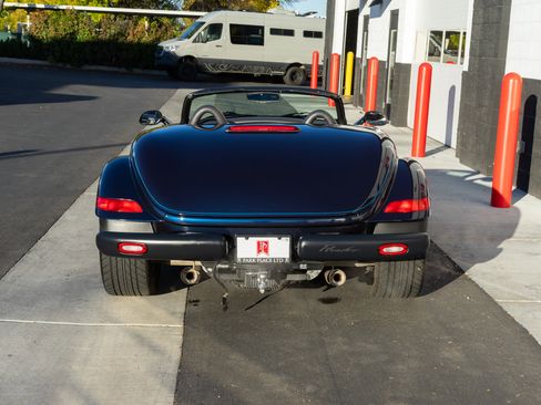 Used 2001 Chrysler Prowler image 41
